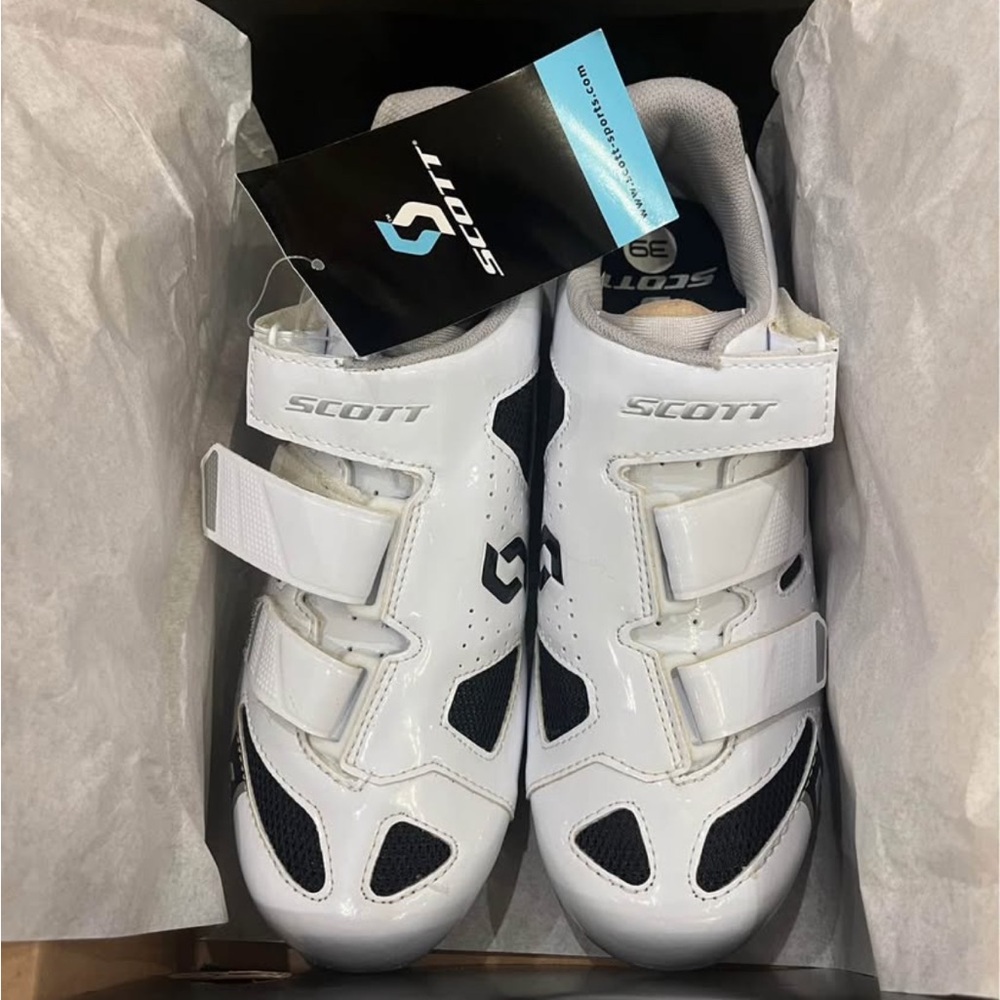 Scott White and Black Cycling Shoes